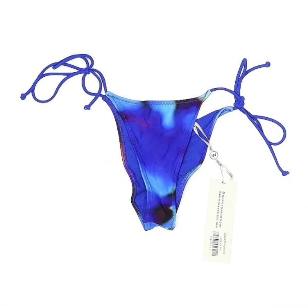 White Fox Boutique NWT Golden Hour Bikini top Med Cabo Bottom Small.